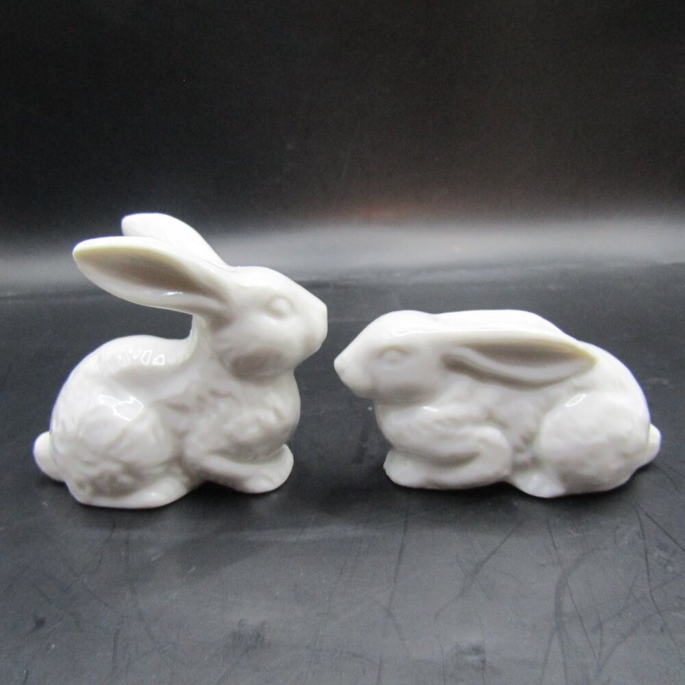 Two Otagiri Porcelain Rabbit Figurines - Picture 3 of 13